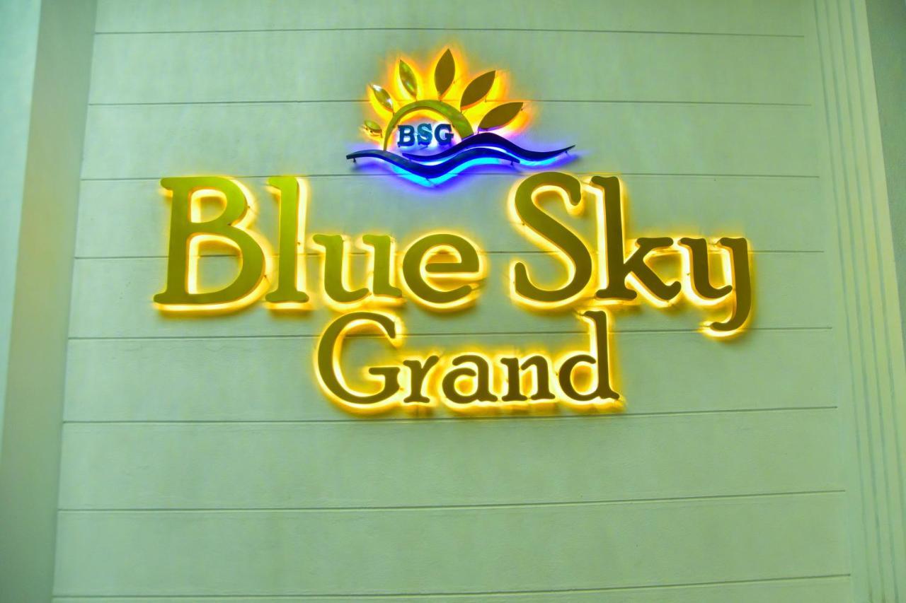 Hotel Blue Sky クルネーガラ エクステリア 写真