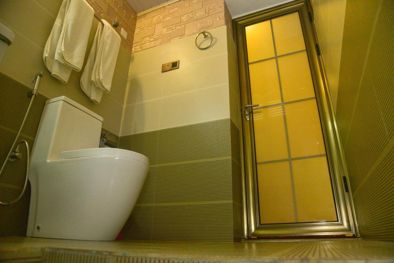 Hotel Blue Sky クルネーガラ エクステリア 写真
